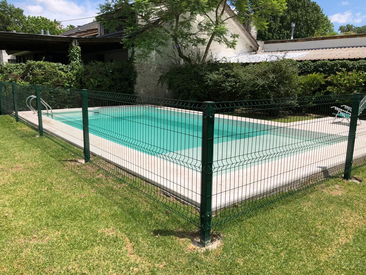 Equipo de instalación de cercos